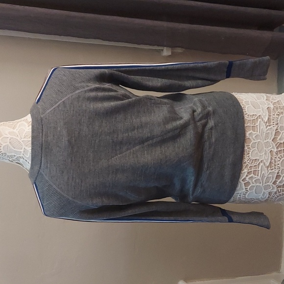 ATHLETA S Canyon Long Sleeve Thumbhole Pullover Striped Sleeve Sweater - Picture 11 of 14